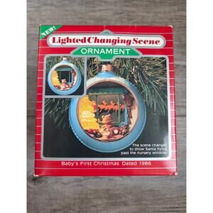Vintage 1986 Hallmark Baby's First Christmas Lighted Changing Scene Ornament Box